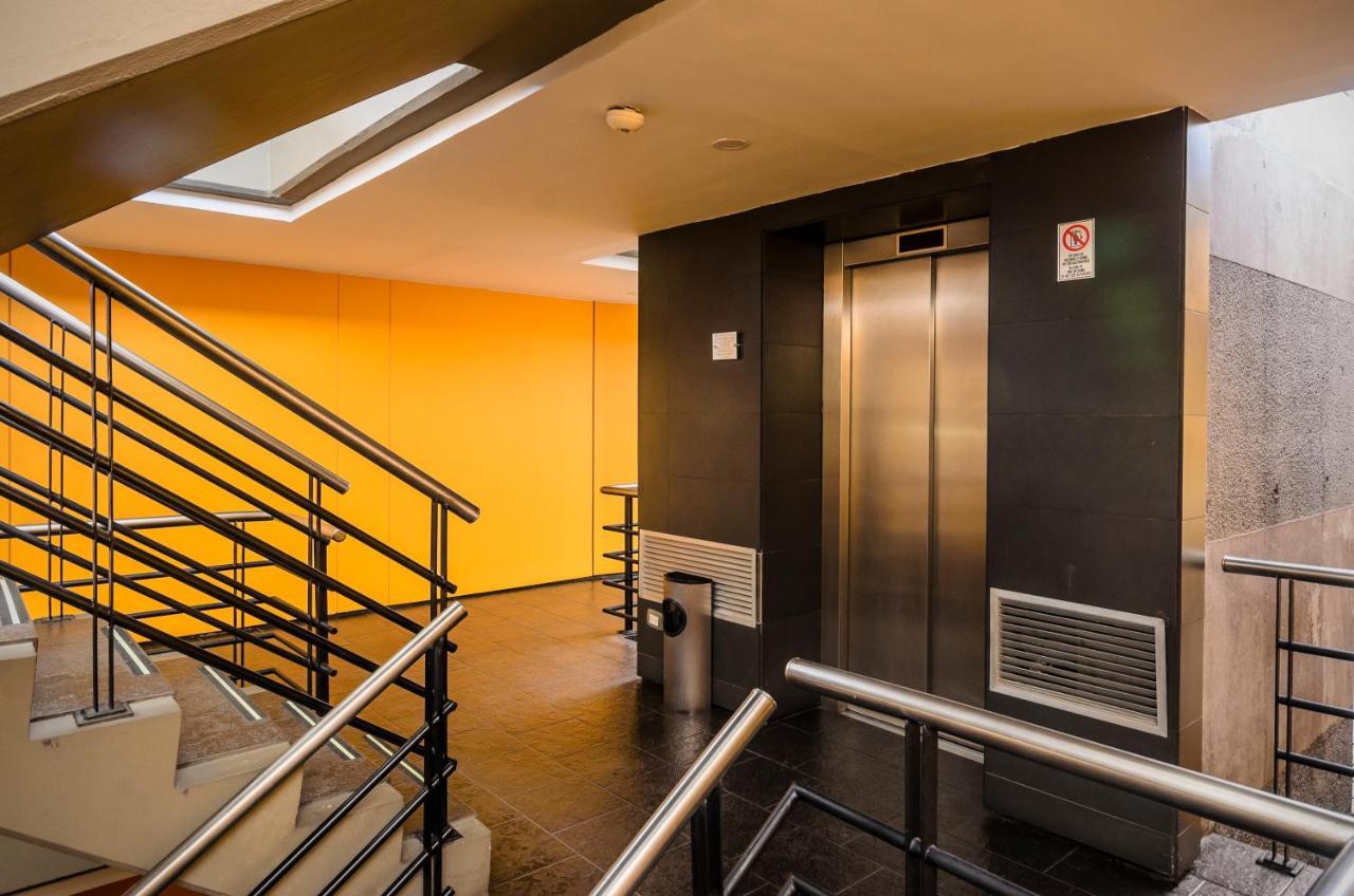 Travelers Obelisco Apartamentos Богота Экстерьер фото
