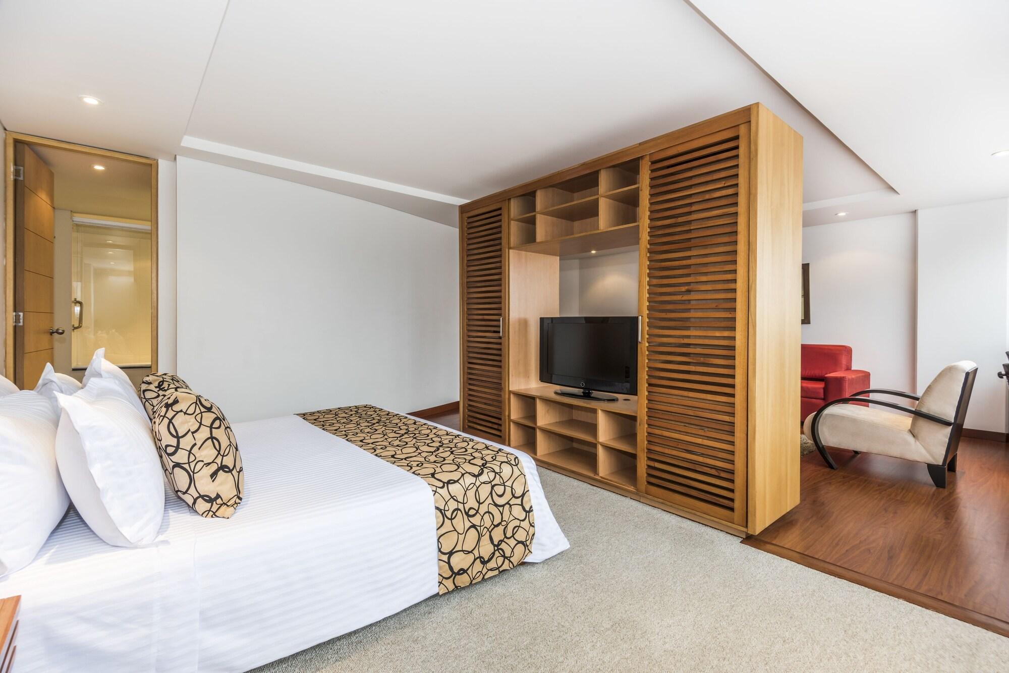 Travelers Obelisco Apartamentos Богота Экстерьер фото