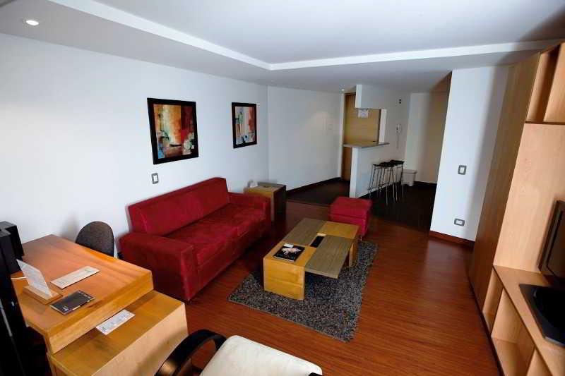 Travelers Obelisco Apartamentos Богота Экстерьер фото